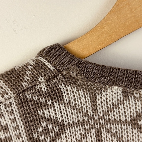 Vintage V-Neck Grandpa Sweater - Lightweight - Size L - Picture 4 of 6